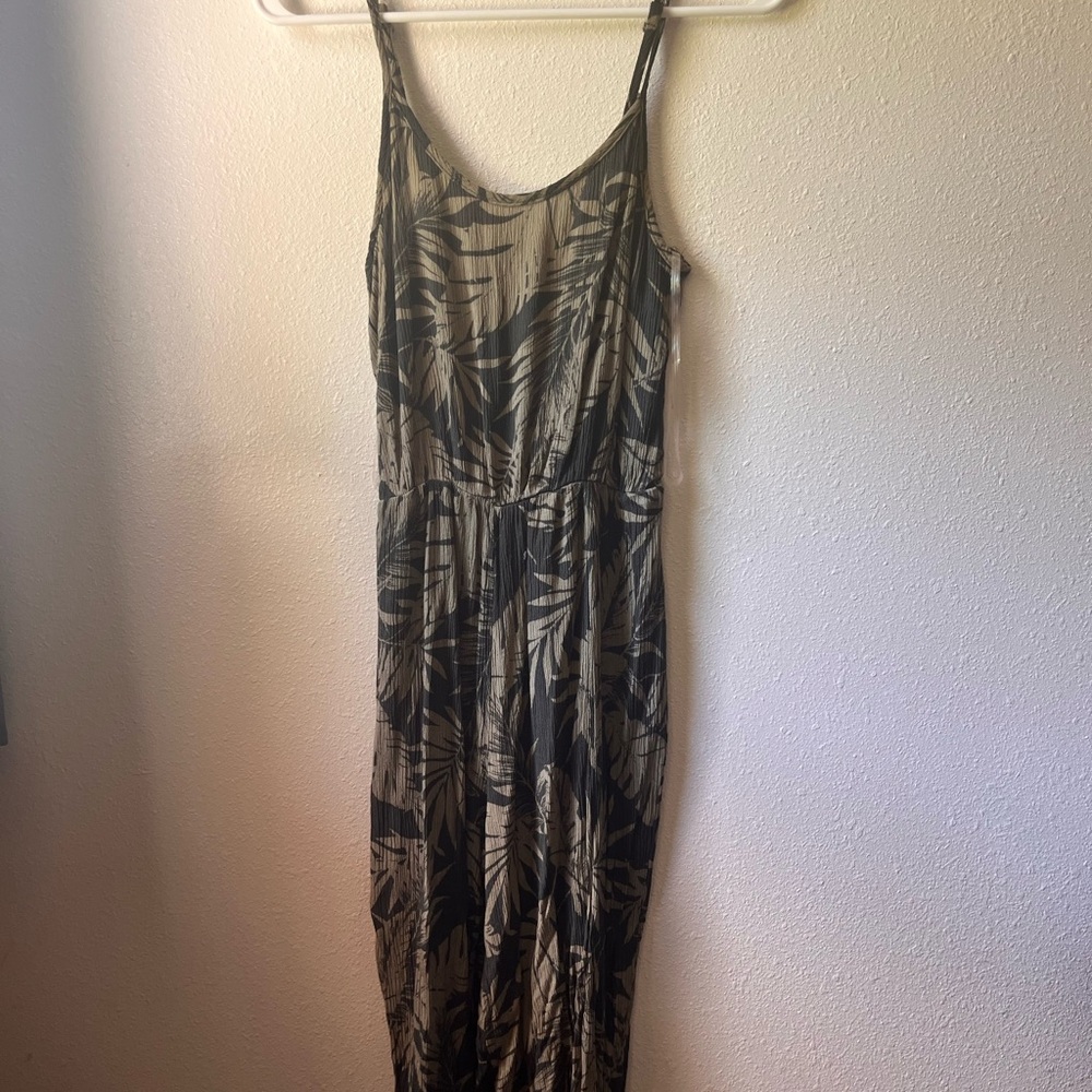 ¾ jumpsuit